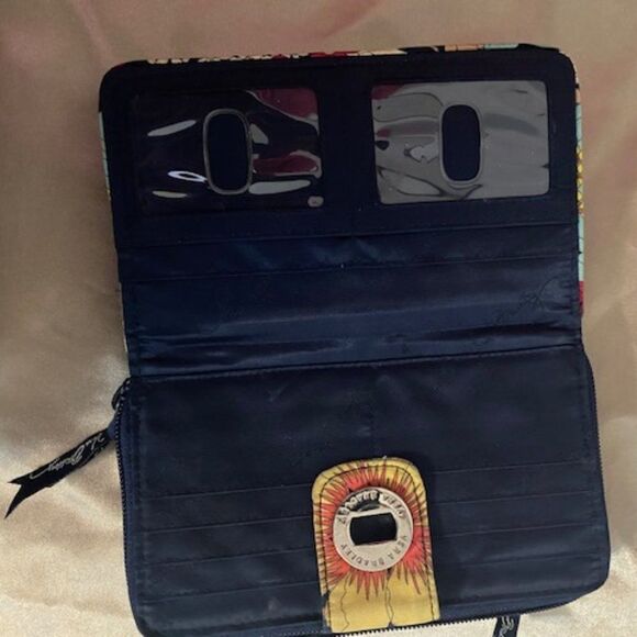 Vera Bradley Turn Lock zip around Multi-color wallet - Picture 3 of 7